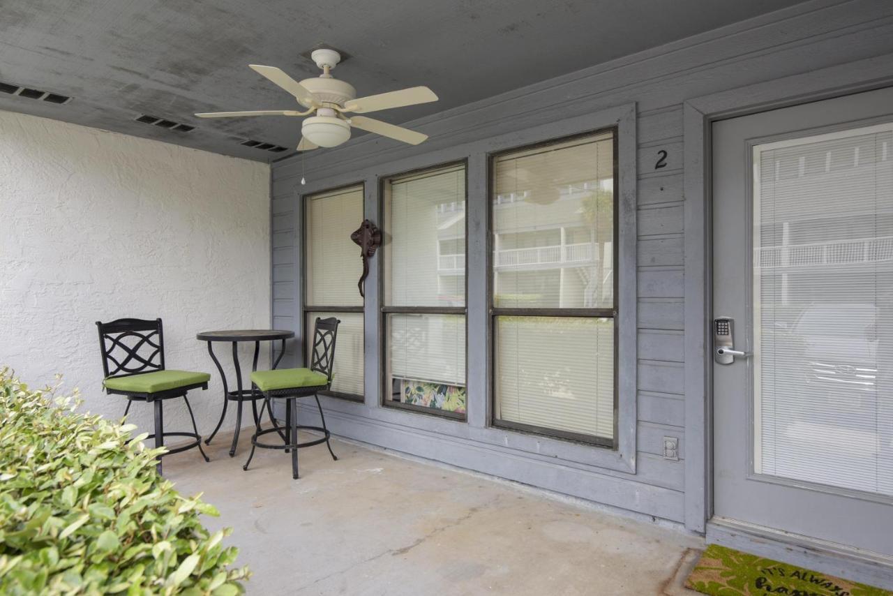 Holiday home Southwind By Book That